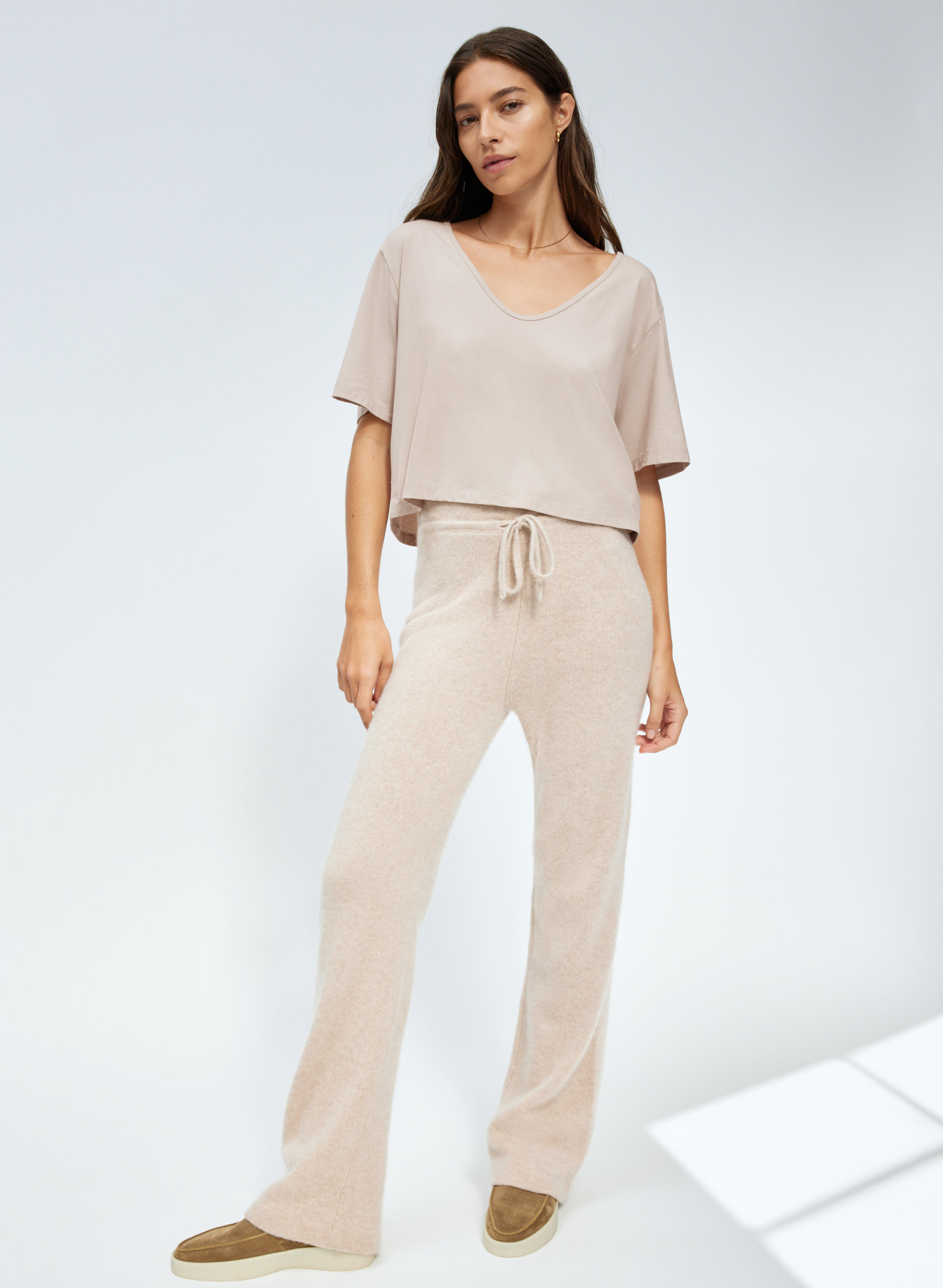 Foundation V-Neck Cropped T-Shirt