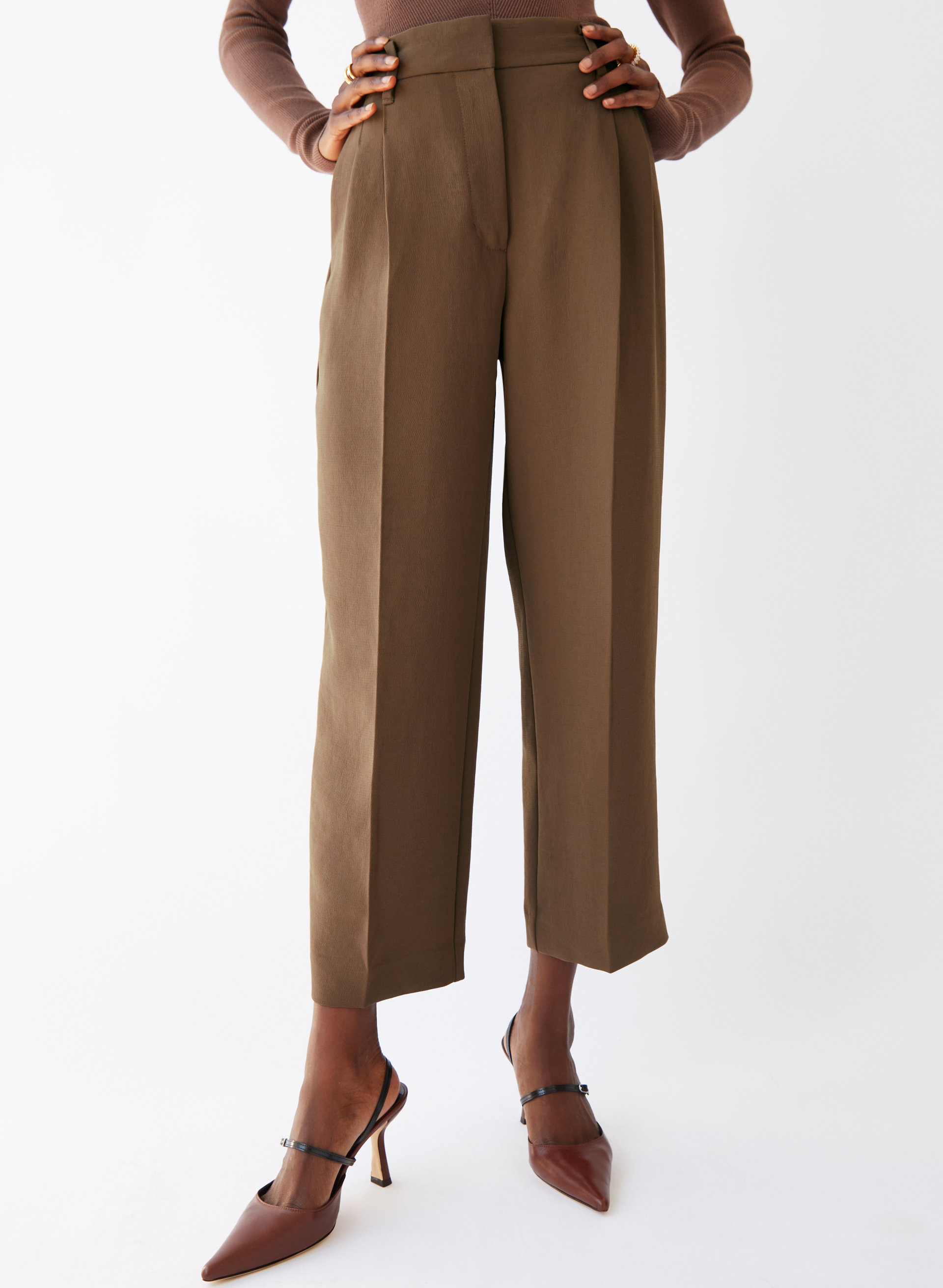 Effortless Cropped Pant