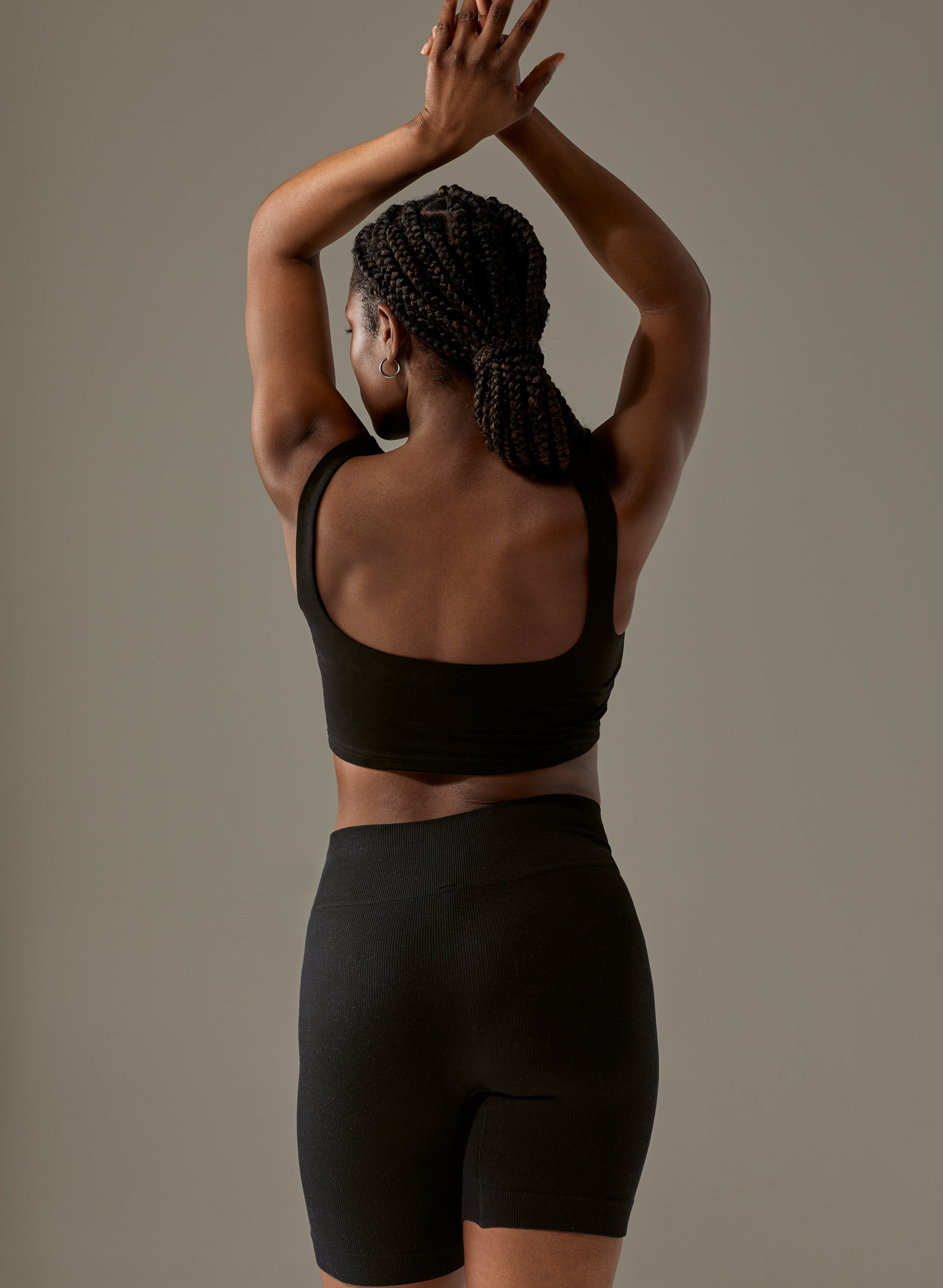 Silhouette Seamless Short