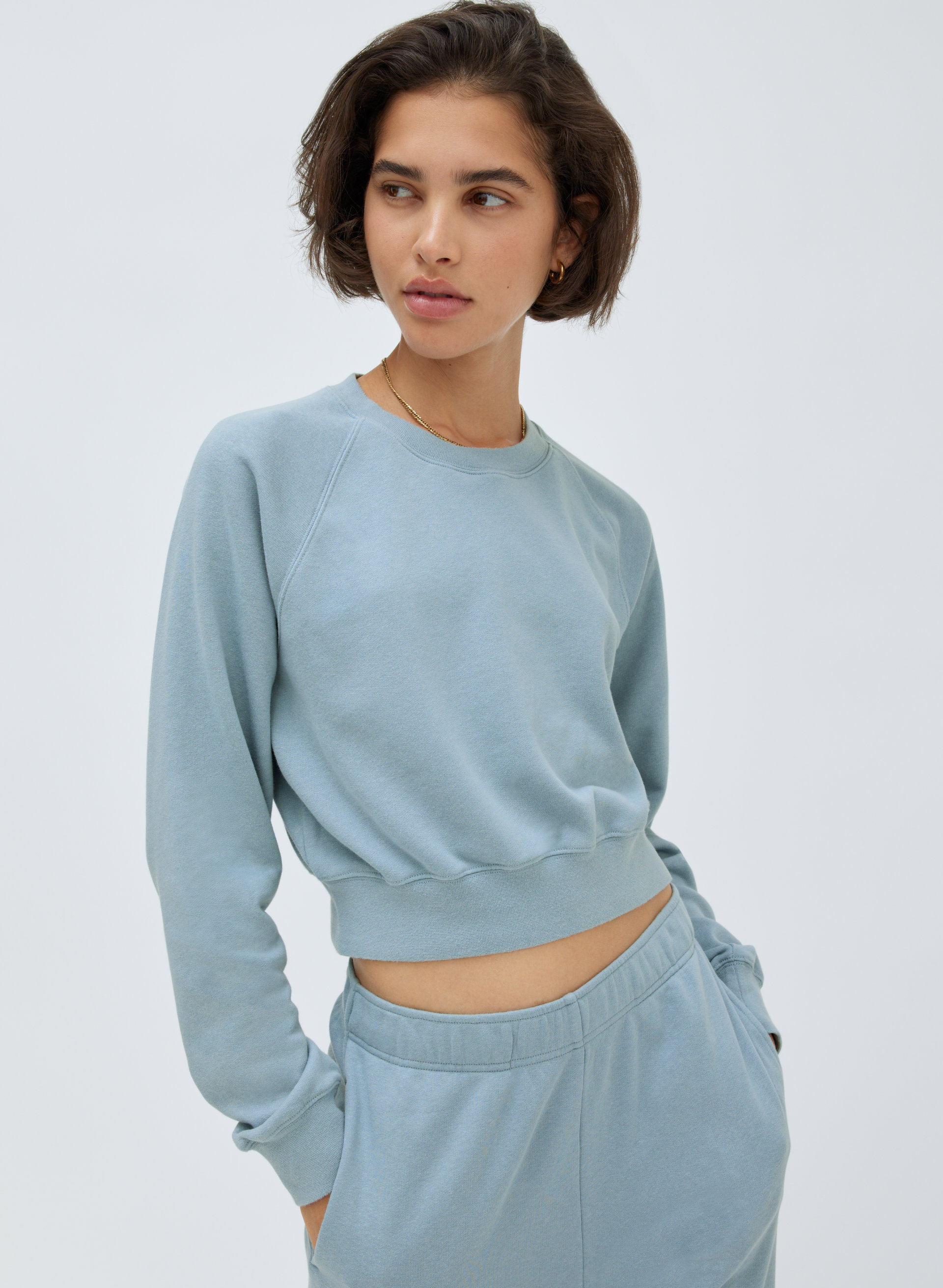 Airy Fleece Perfect Raglan Sweatshirt