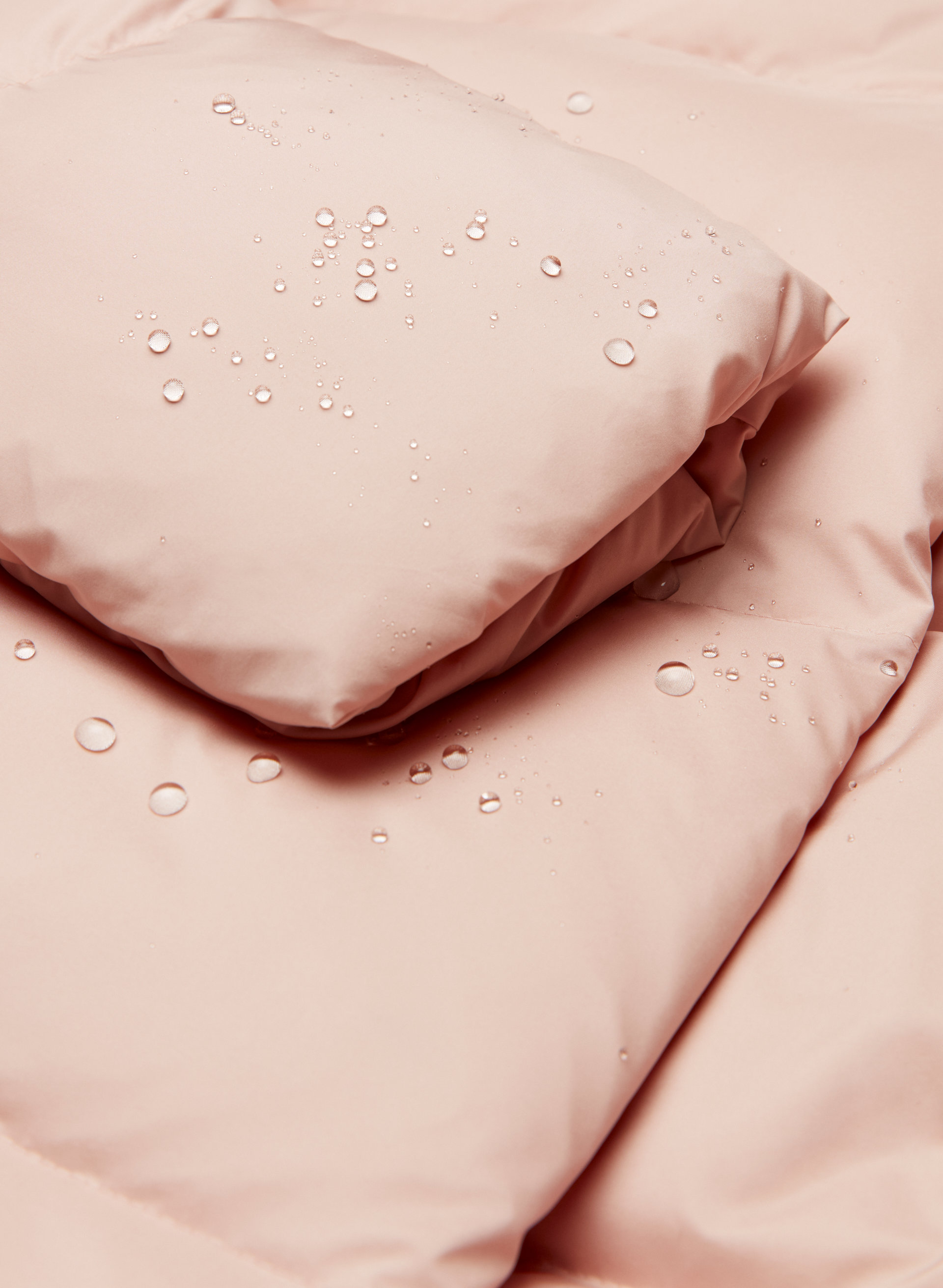 The Duvet Puffer Short