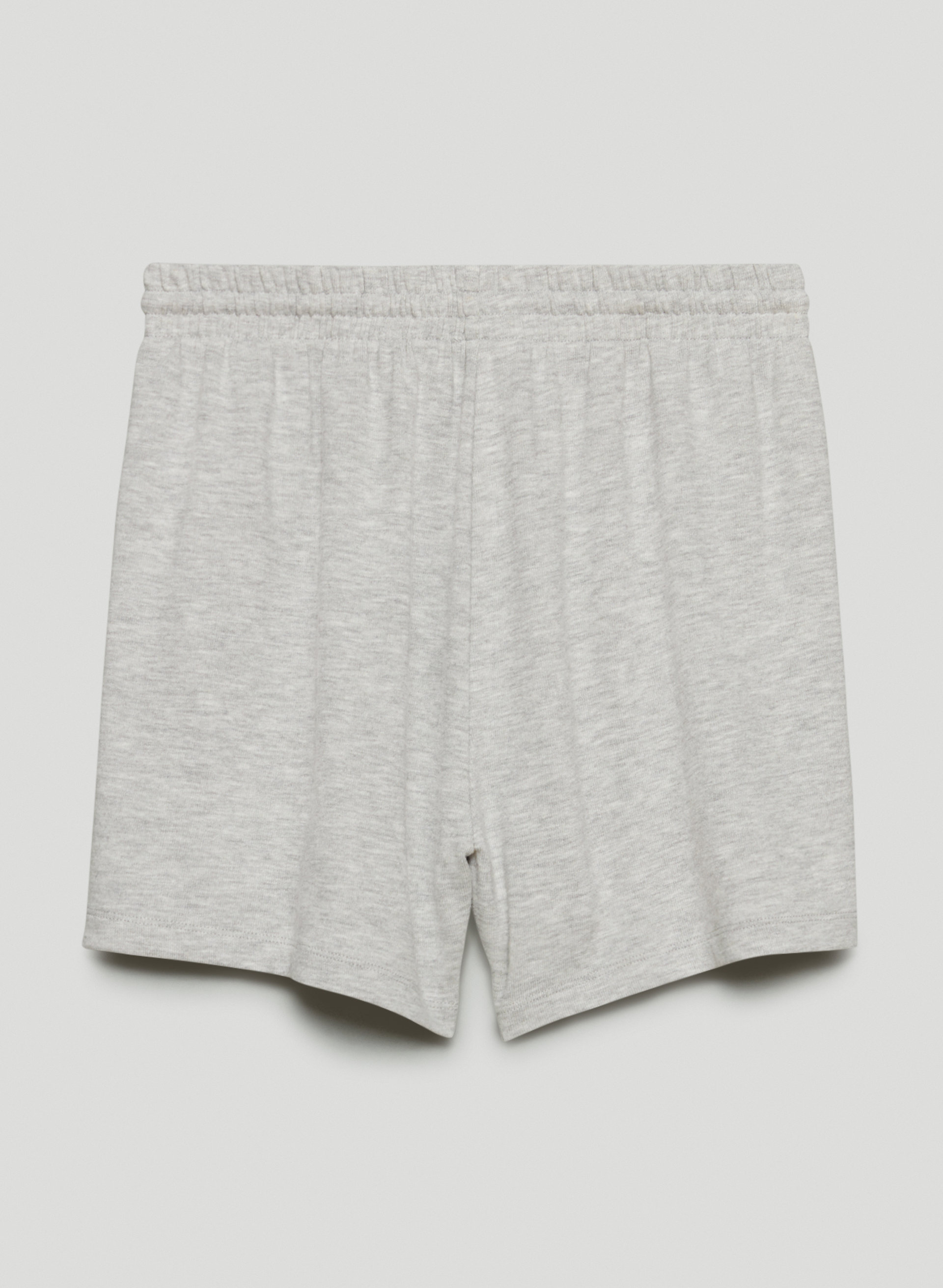 Free Lounge 3" Short