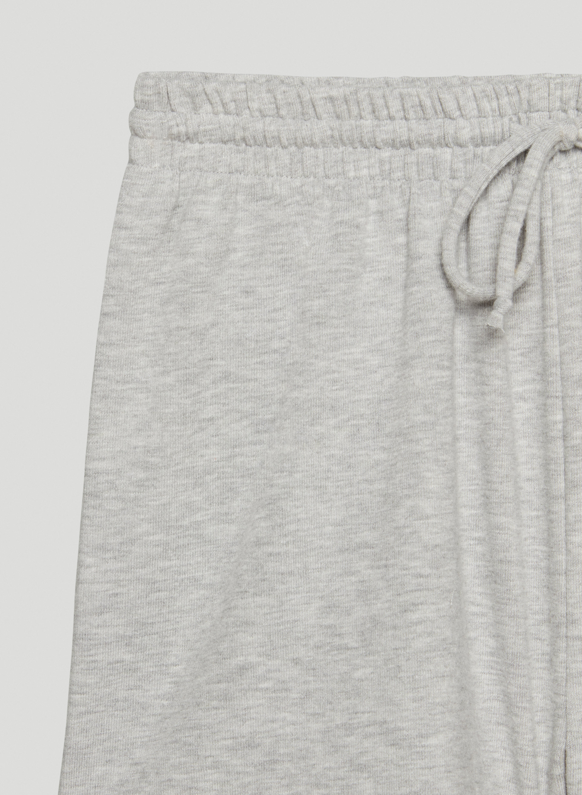 Free Lounge 3" Short