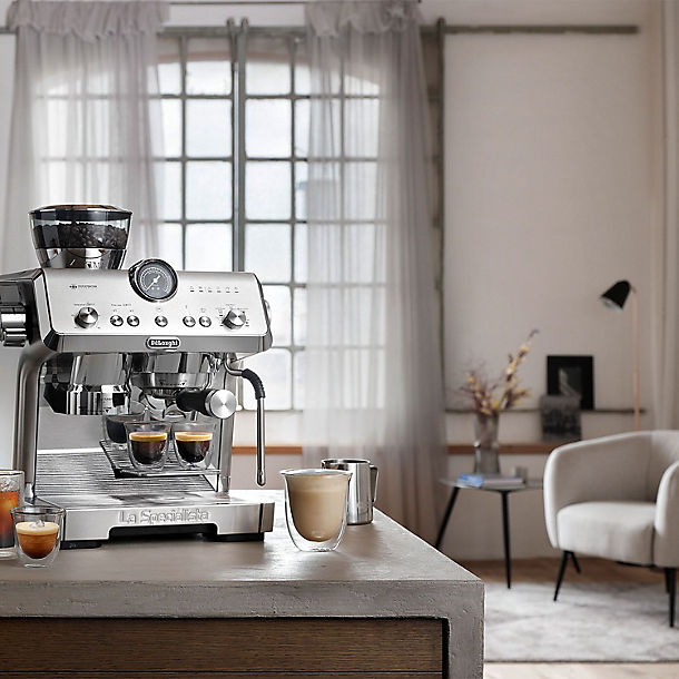 De'Longhi La Specialista Opera Coffee Machine EC9555.M