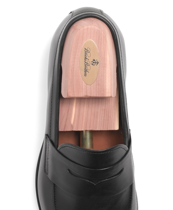 Cedar Shoe Tree