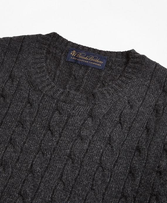 Cable-Knit Crewneck Cashmere Sweater