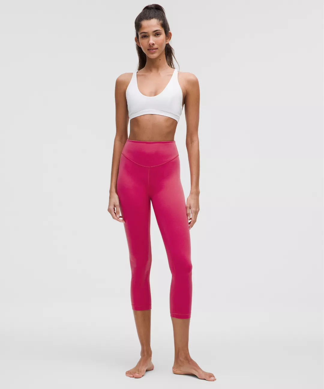 Wunder Under SmoothCover High-Rise Crop 23"