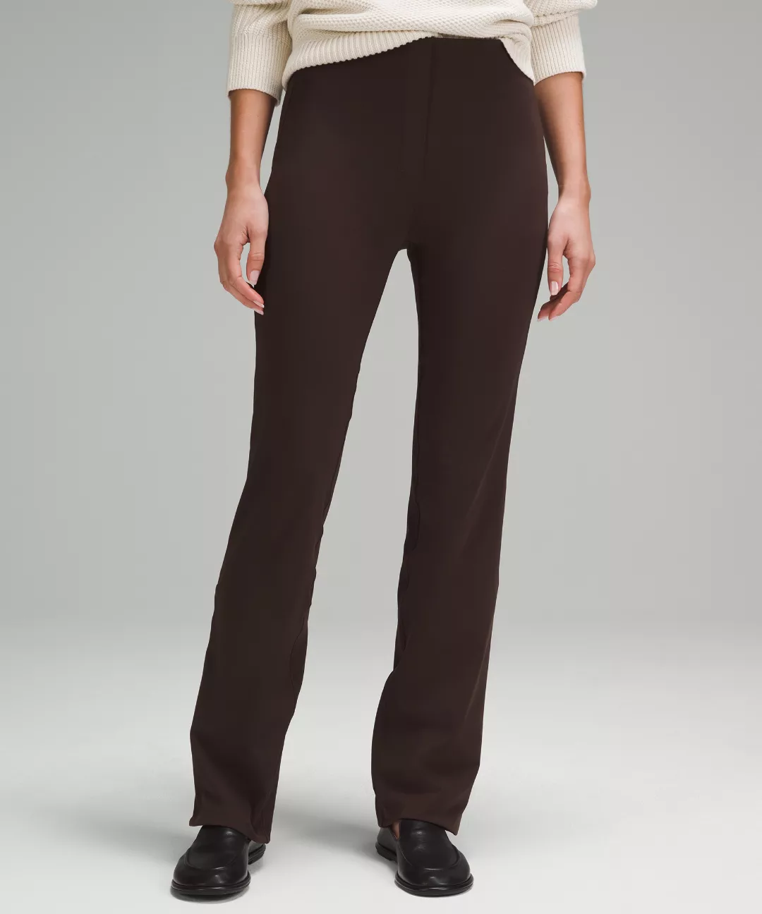 Smooth Fit Pull-On High-Rise Pant *Regular