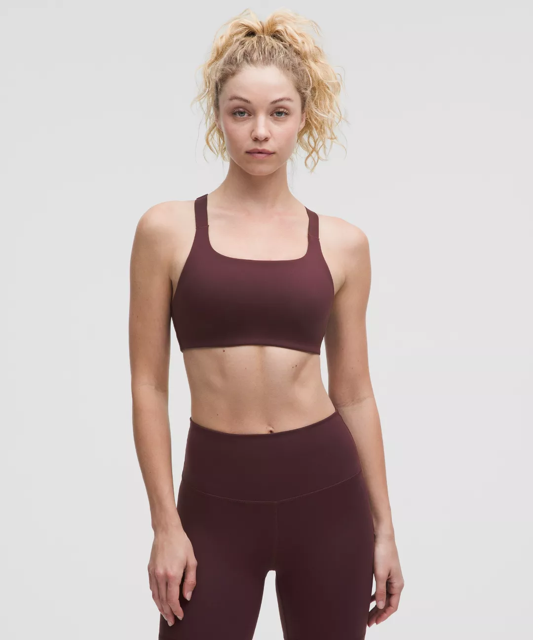 Ultralu Square-Neck Workout Bra *Medium Support, B/C Cup