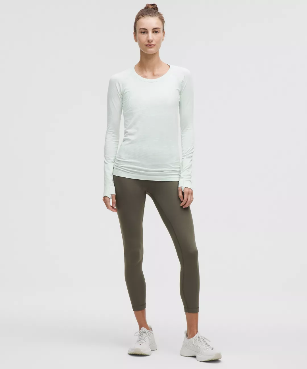 Swiftly Tech Long-Sleeve Shirt 2.0 *Hip Length