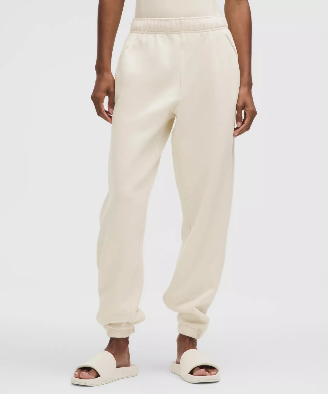 Scuba Mid-Rise Oversized Jogger *Regular