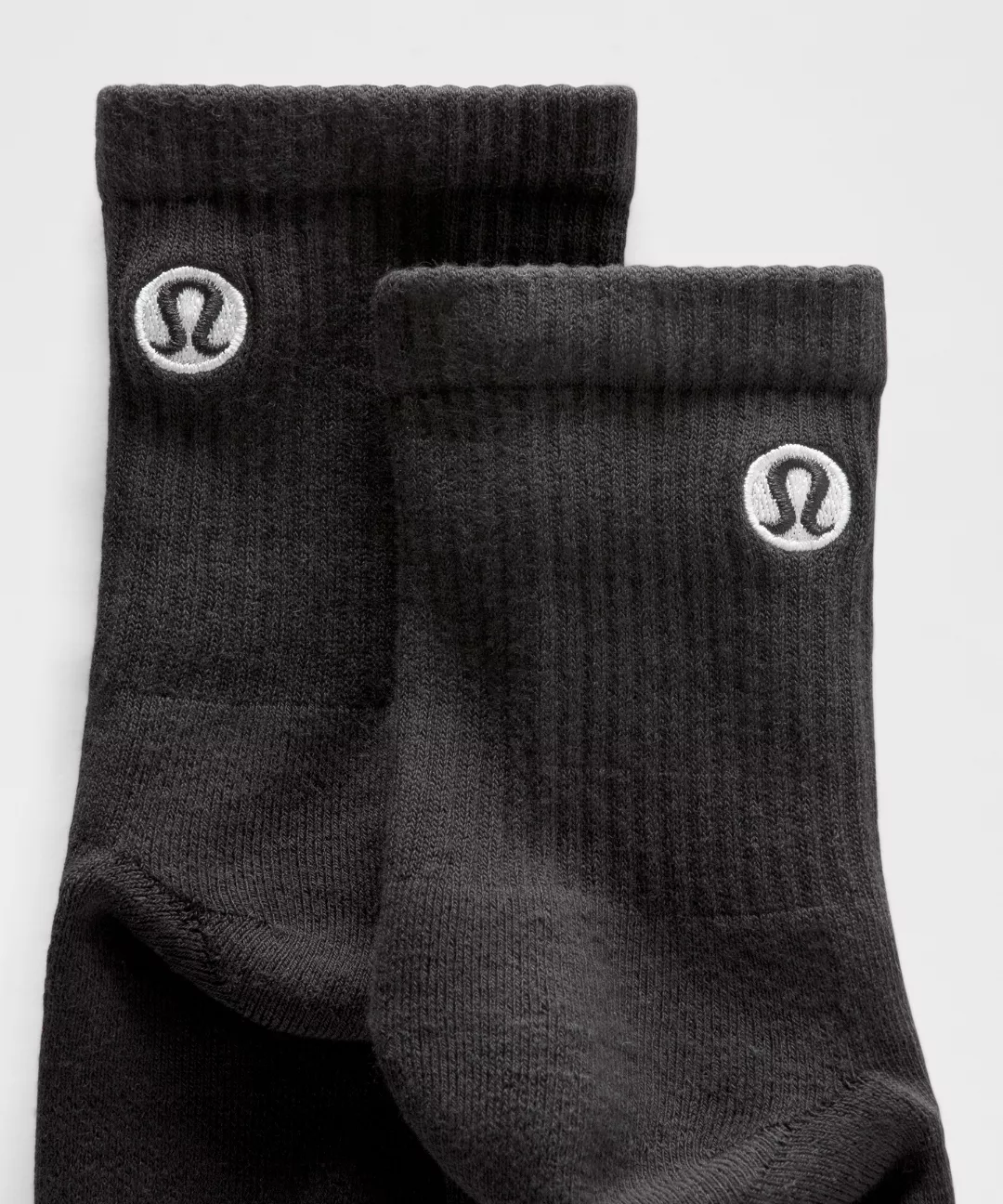 Unisex Daily Essential Quarter Socks