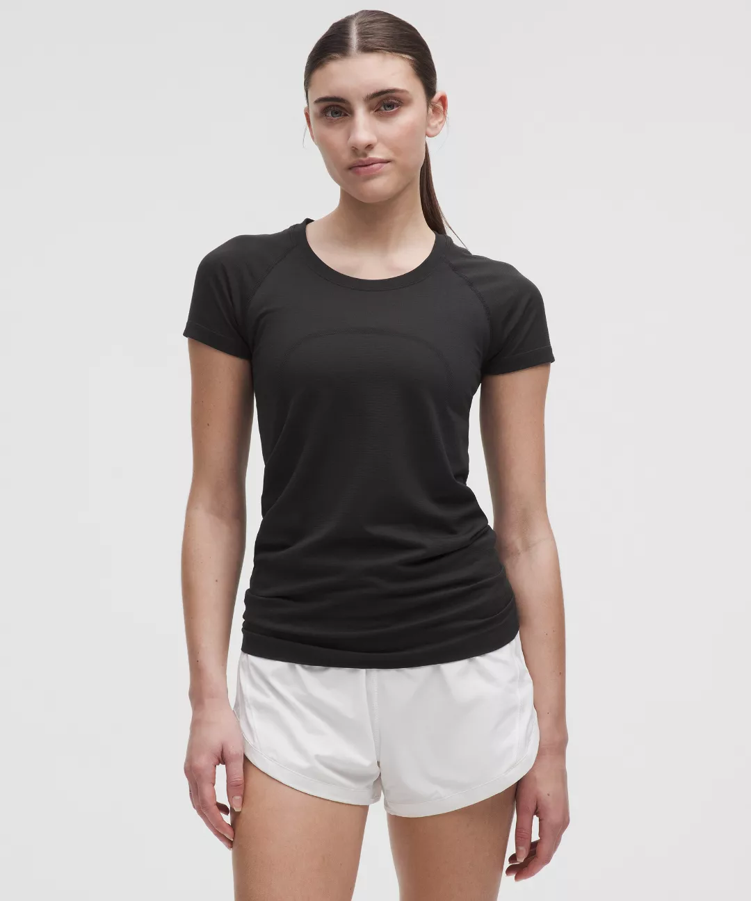 Swiftly Tech Short-Sleeve Shirt 2.0 *Hip Length