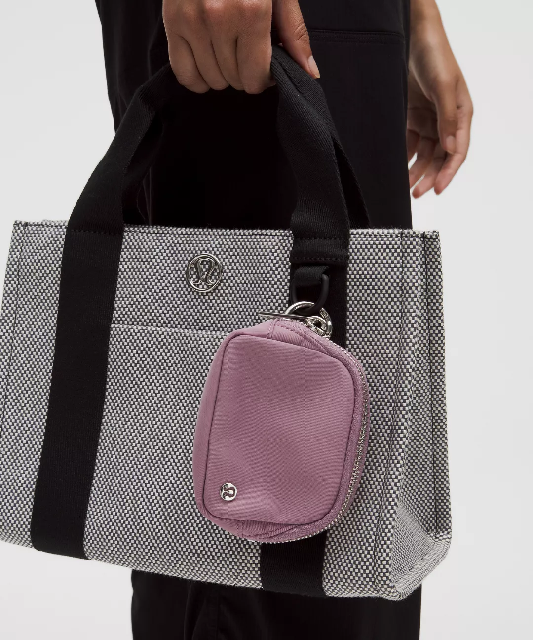 Everywhere Belt Bag Nano