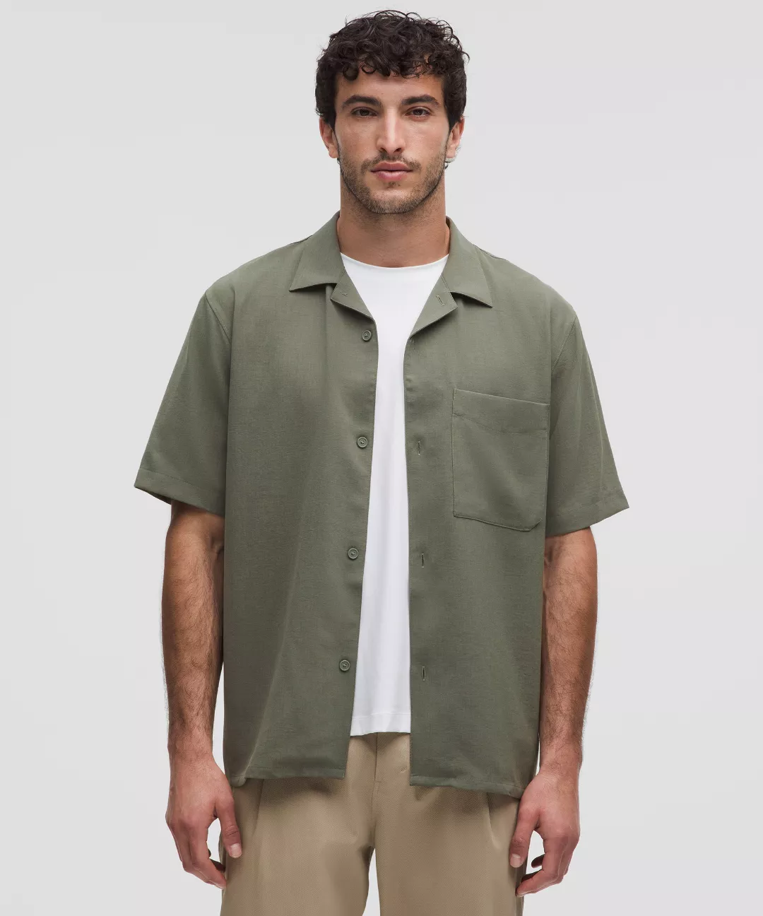 Lightweight Camp Collar Button-Up Shirt *Pocket