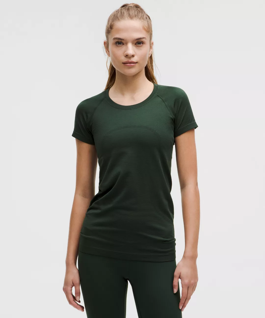 Swiftly Tech Short-Sleeve Shirt 2.0 *Hip Length