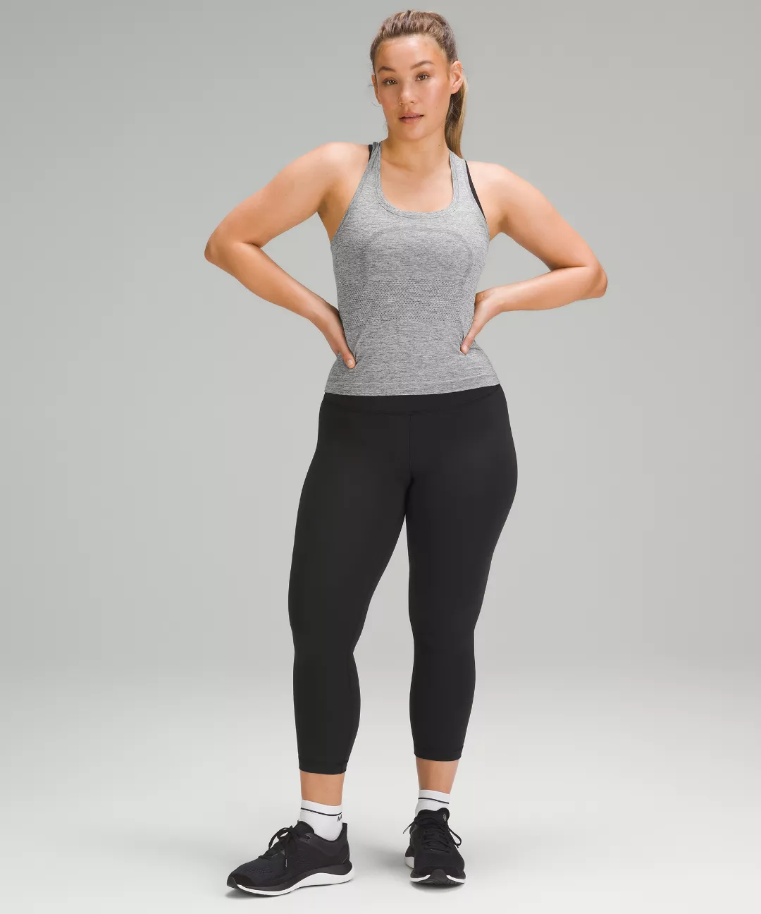 Wunder Train Contour Fit High-Rise Crop 23"
