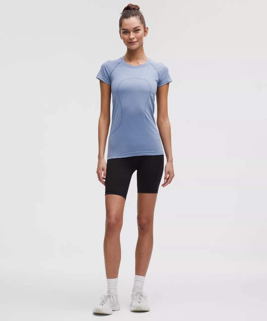 Swiftly Tech Short-Sleeve Shirt 2.0 *Hip Length
