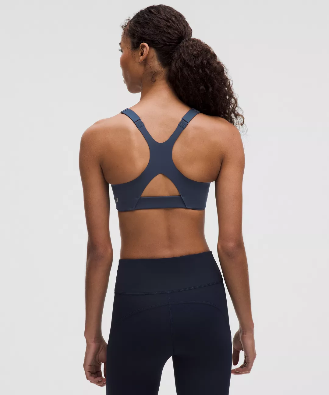 Ultralu Square-Neck Workout Bra *Medium Support, B/C Cup