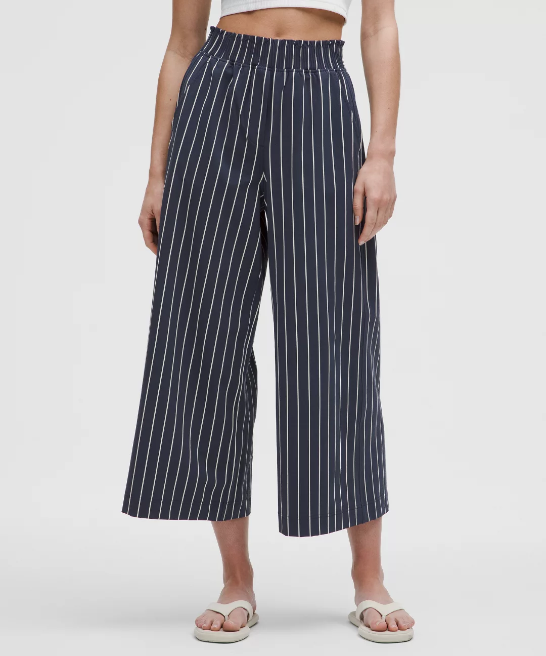 Stretch Woven Ruffle-Waist Wide-Leg Cropped Pant