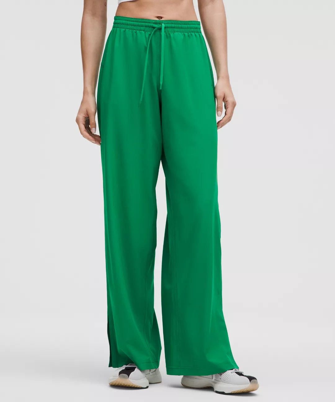 Court Rival Wide-Leg Track Pant *Regular
