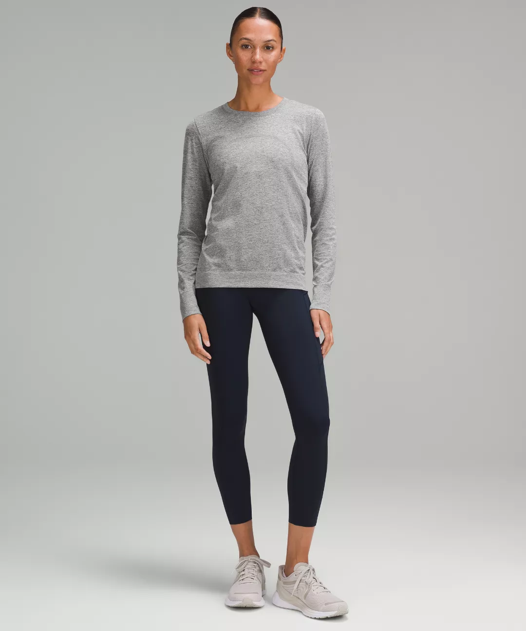 Swiftly Relaxed Long-Sleeve Shirt *Hip Length