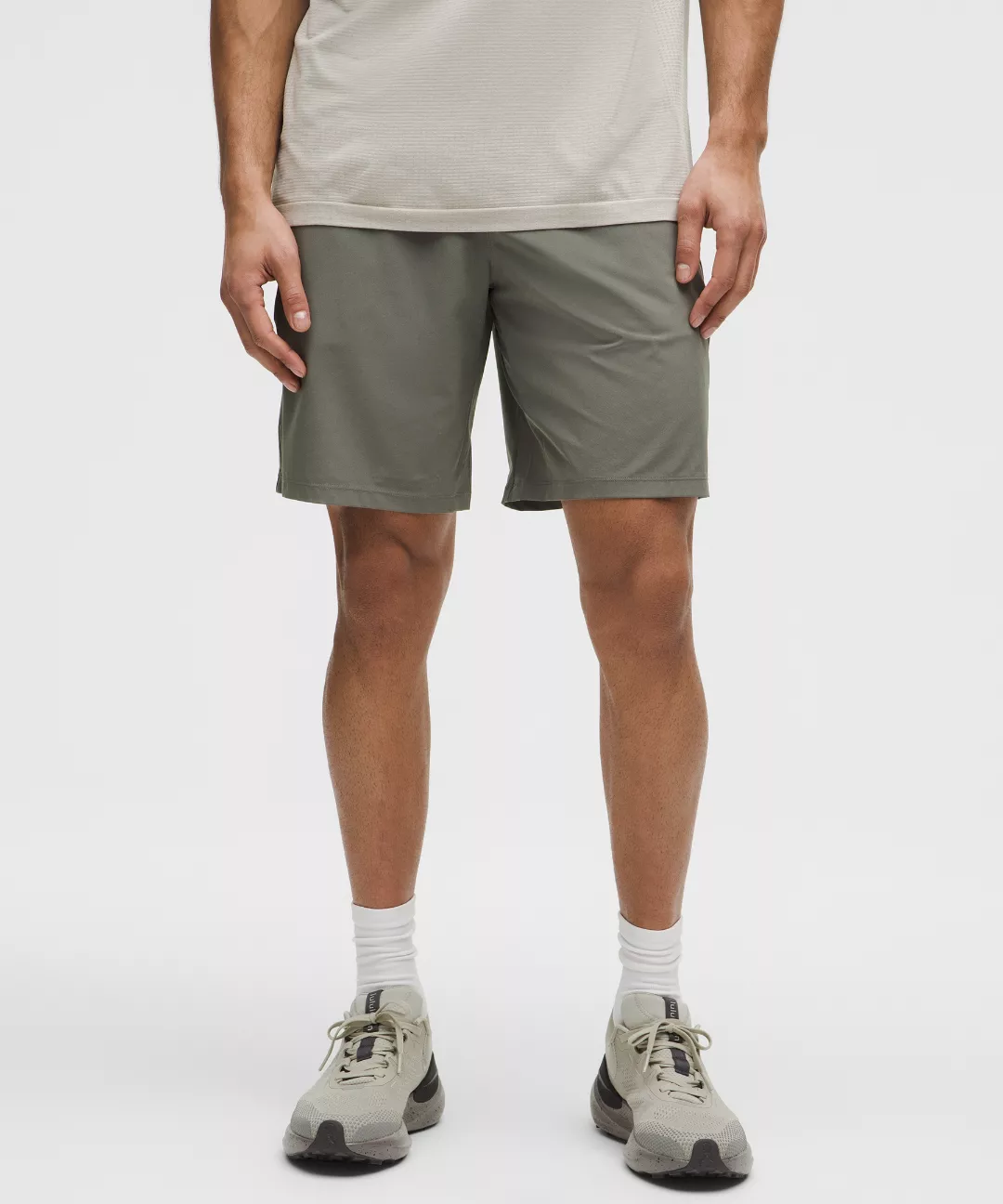 Pace Breaker Linerless Short 9"