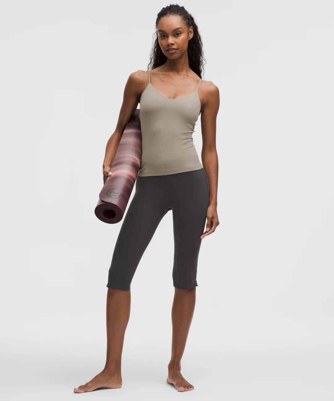 Groove High-Rise Notched-Hem Crop 15"