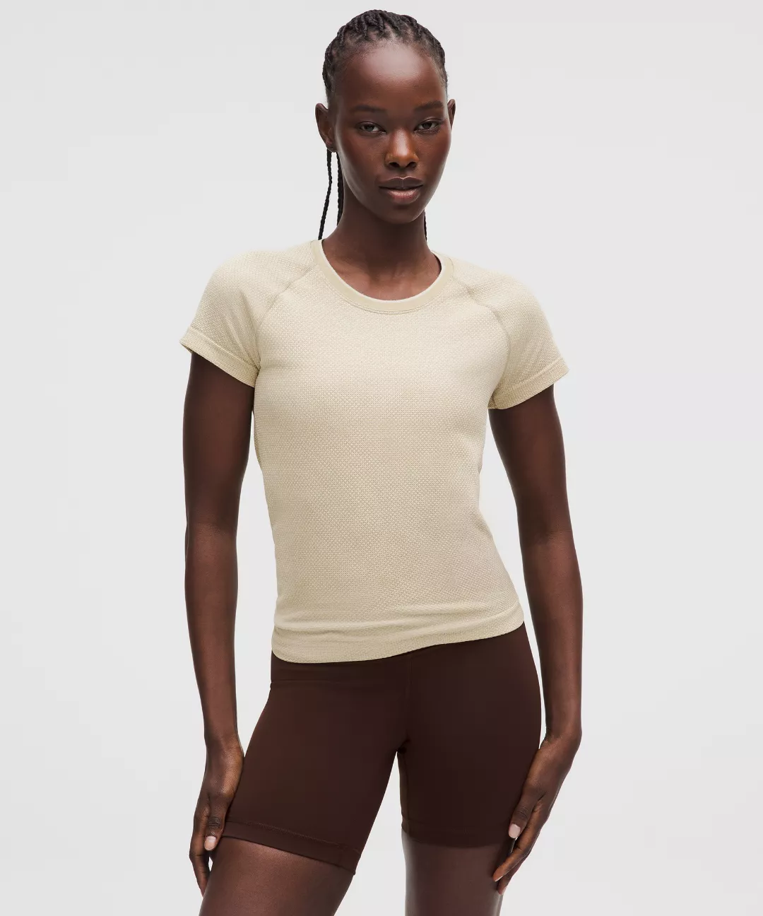 Swiftly Tech Short-Sleeve 2.0 Waist Length *Textured Knit