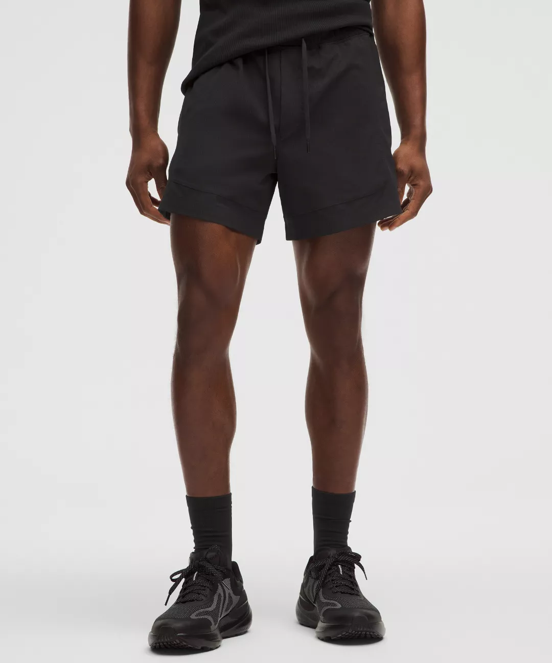WovenAir Short 6"