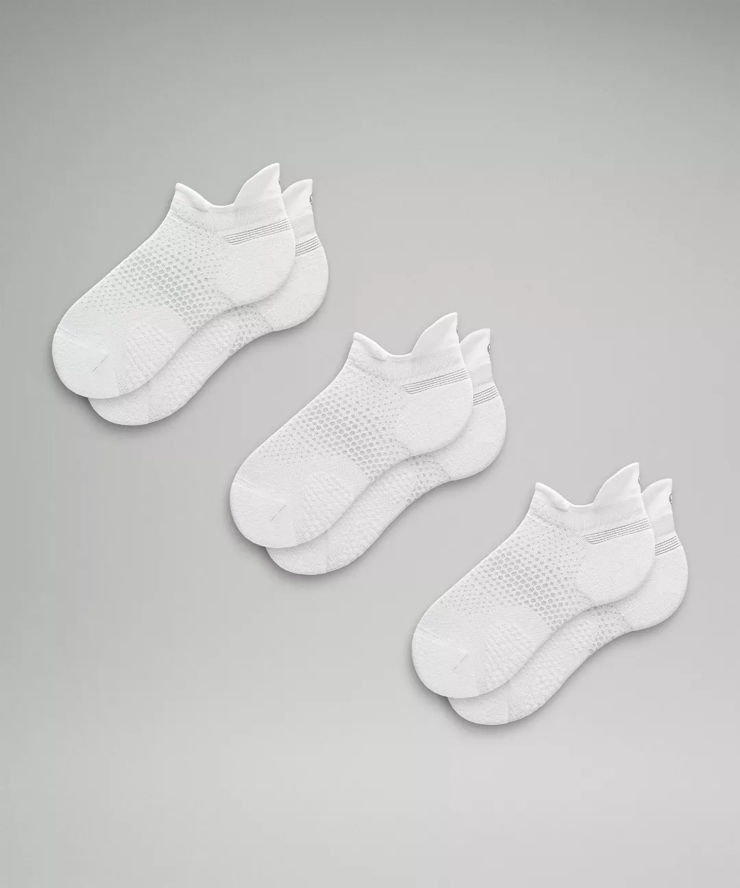 Women's MacroPillow Tab Running Socks Medium Cushioning *3 Pack