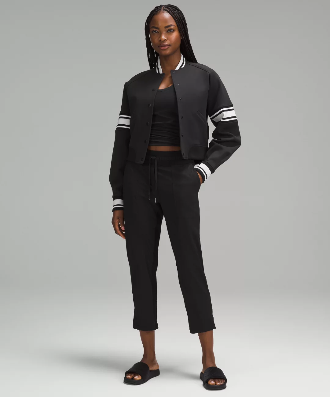 Dance Studio Mid-Rise Cropped Pant