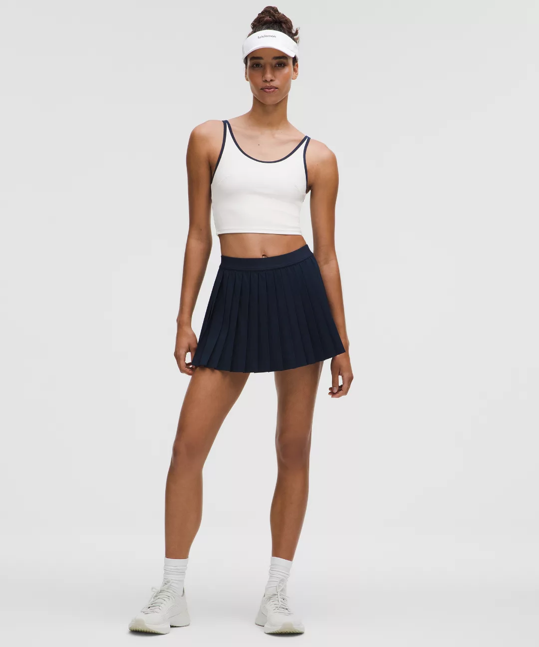 Scoop-Neck Cutout Tennis Tank Top *Medium Support, B/C Cup