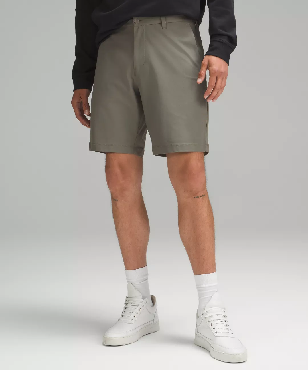 Commission Classic-Fit Short 9"