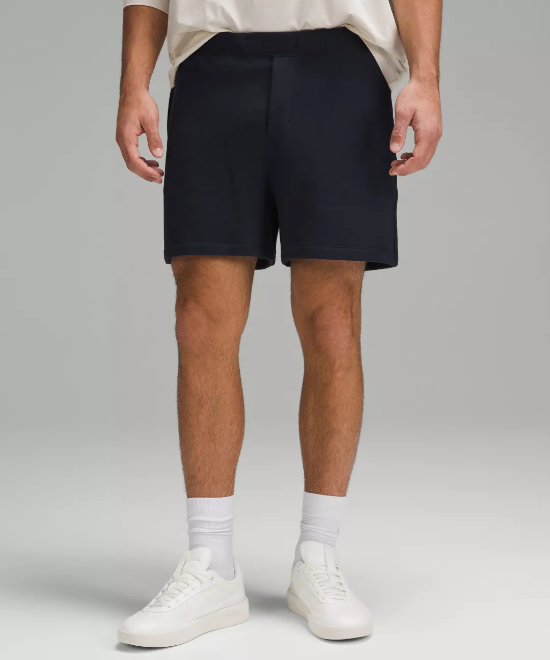 Steady State Relaxed-Fit Short 5"