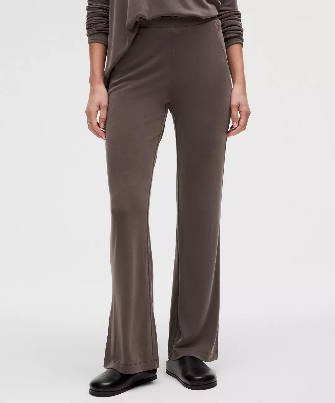Drapey Softstreme Flared Pant
