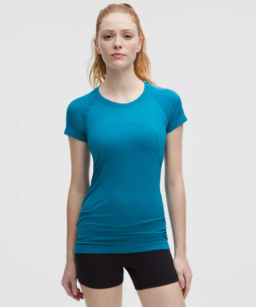 Swiftly Tech Short-Sleeve Shirt 2.0 *Hip Length