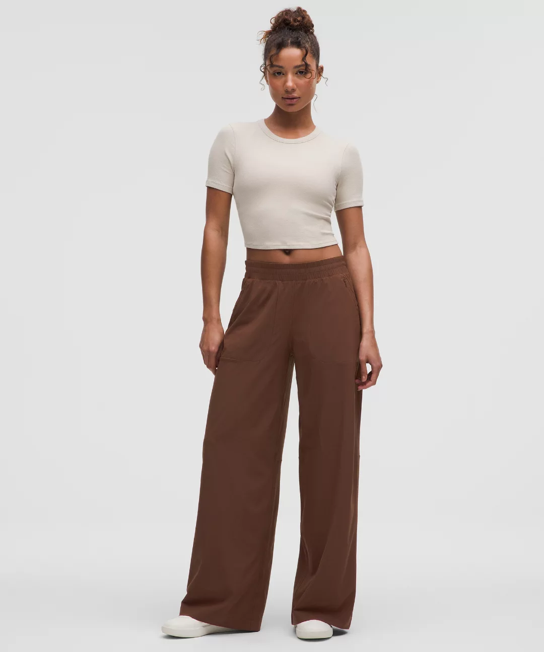 Swift Mid-Rise Wide-Leg Pant