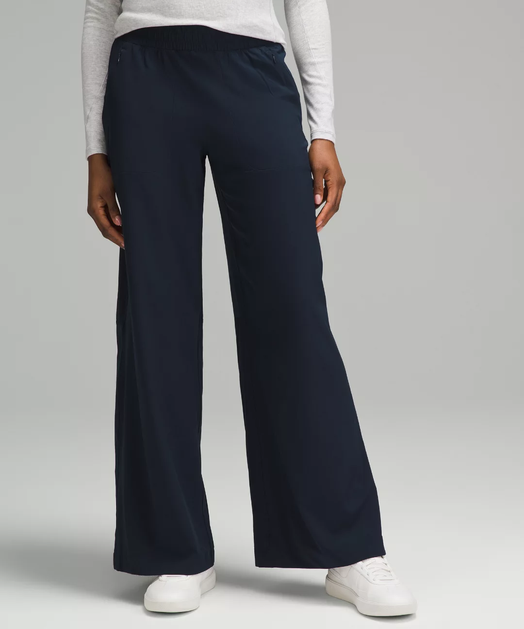 Swift Mid-Rise Wide-Leg Pant
