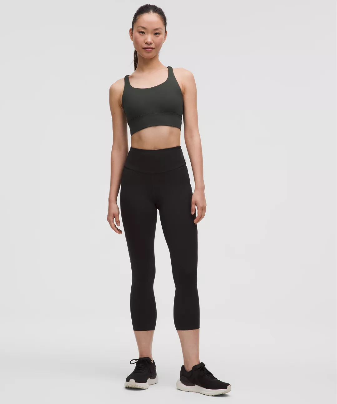 Fast and Free High-Rise Crop 23"