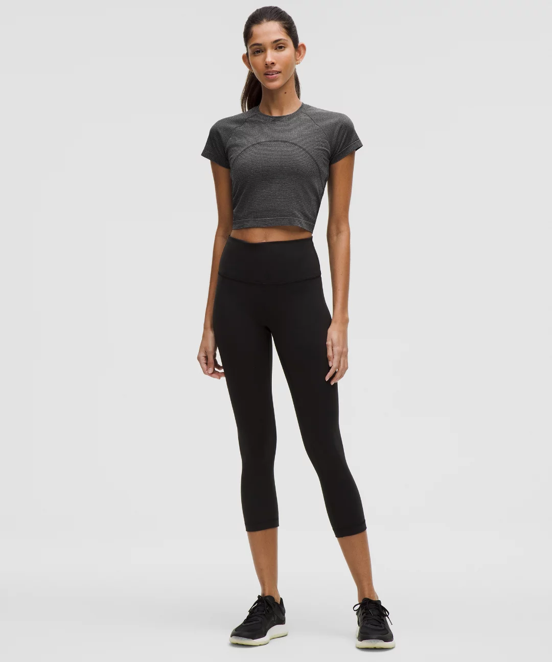 Swiftly Tech Cropped Short-Sleeve Shirt 2.0
