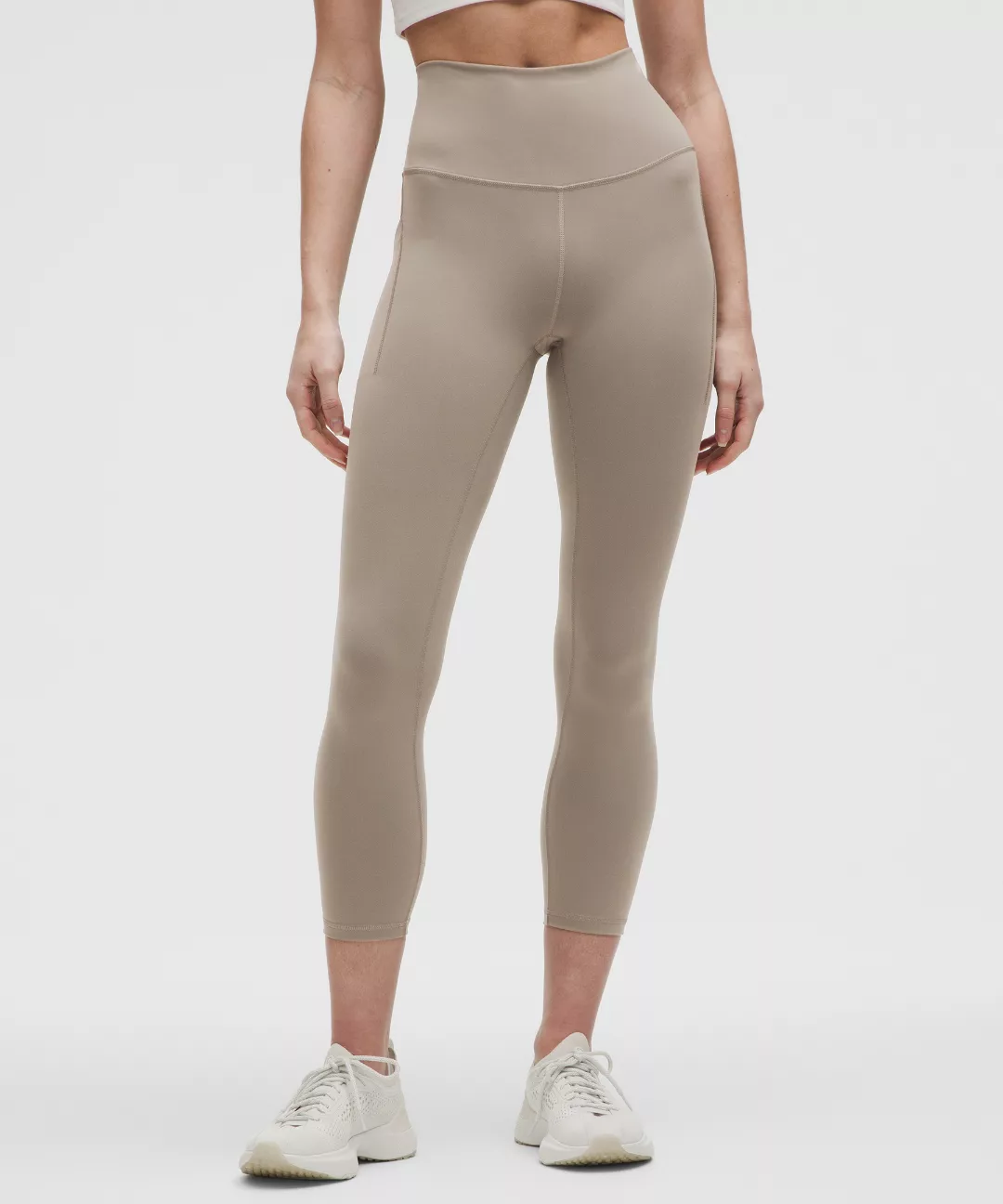 Wunder Train High-Rise Crop with Pockets 23"