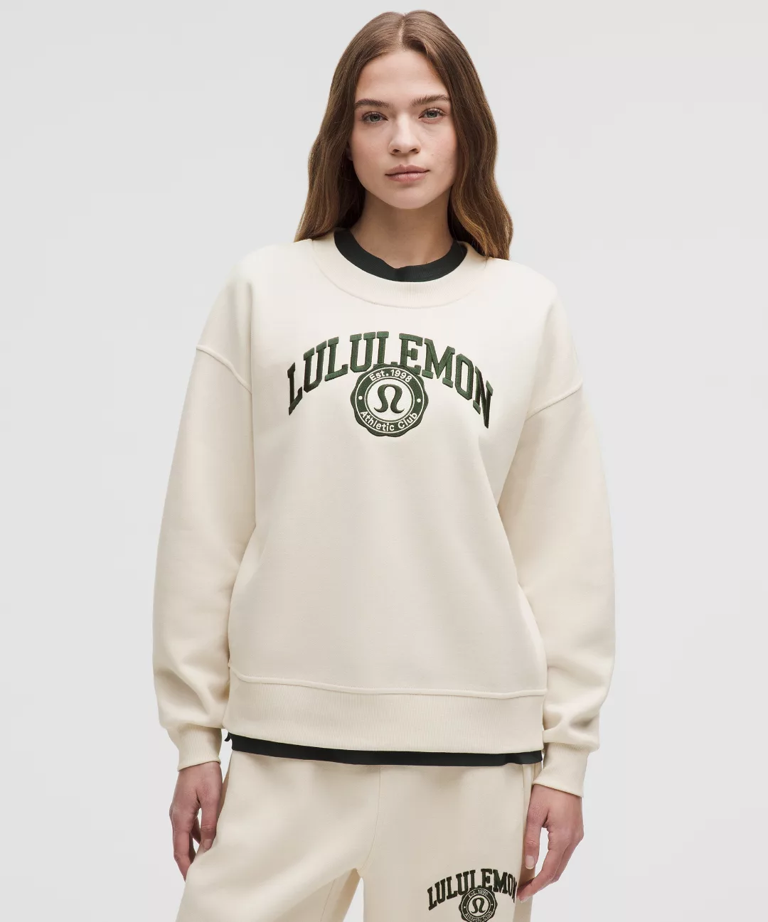 Perfectly Oversized Crew *Graphic