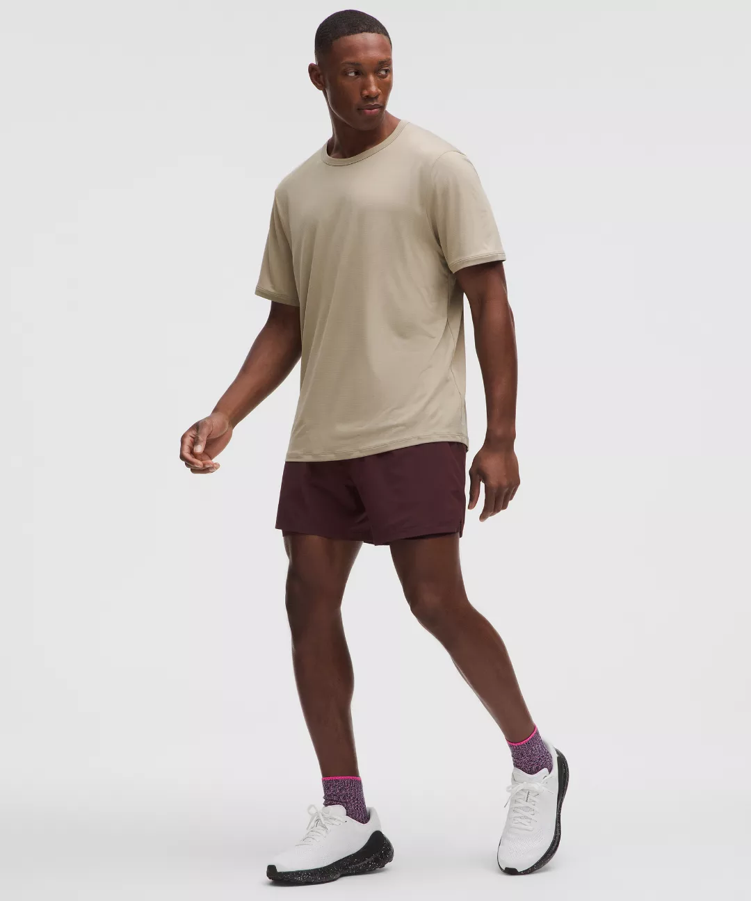Mile Maker Run Crew Ripstop Lined Short 6"