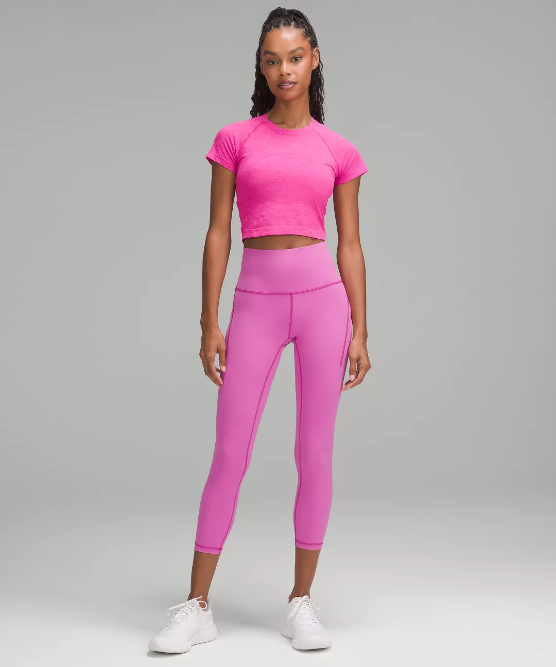 Swiftly Tech Cropped Short-Sleeve Shirt 2.0