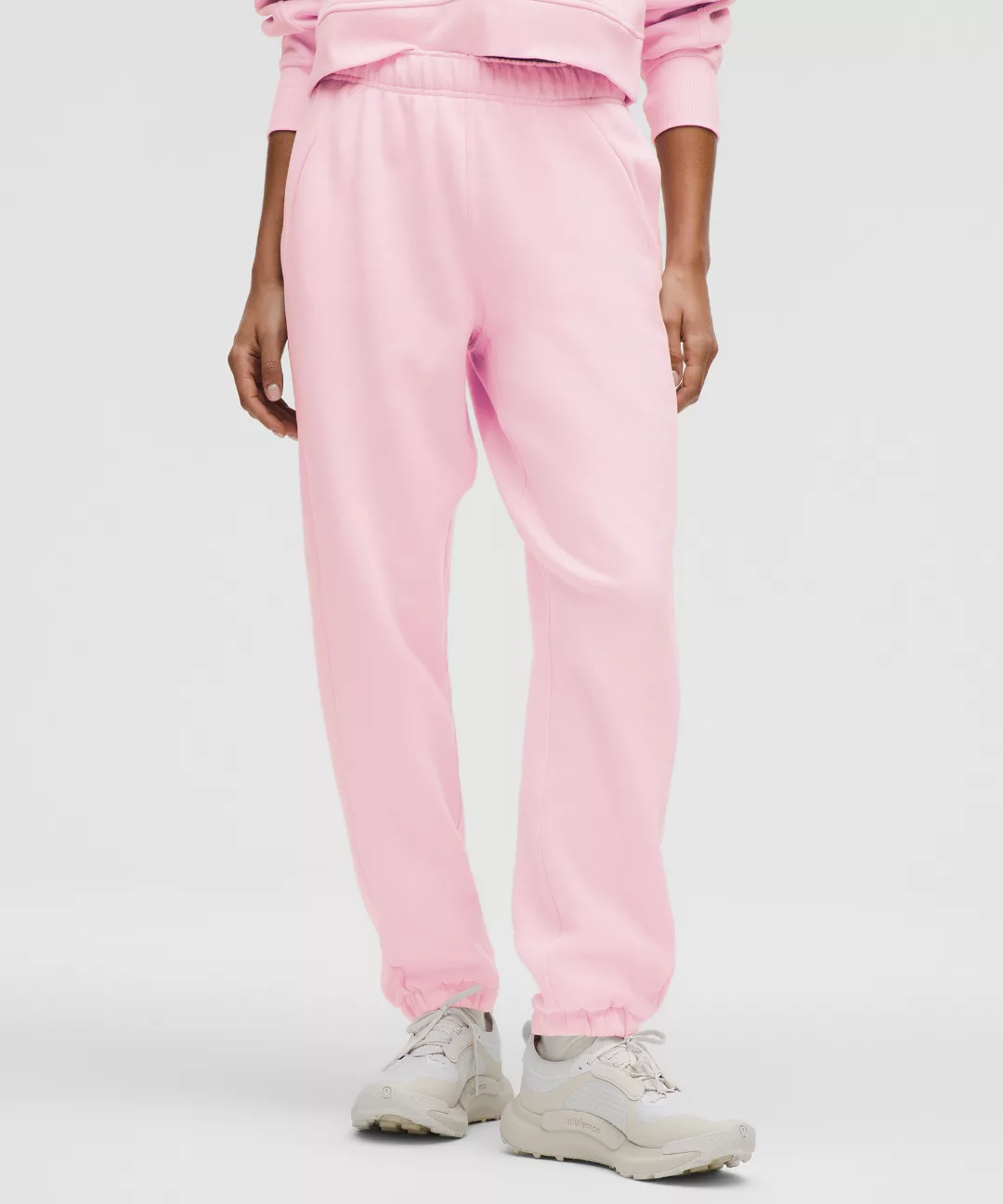 Scuba Mid-Rise Oversized Jogger *Regular
