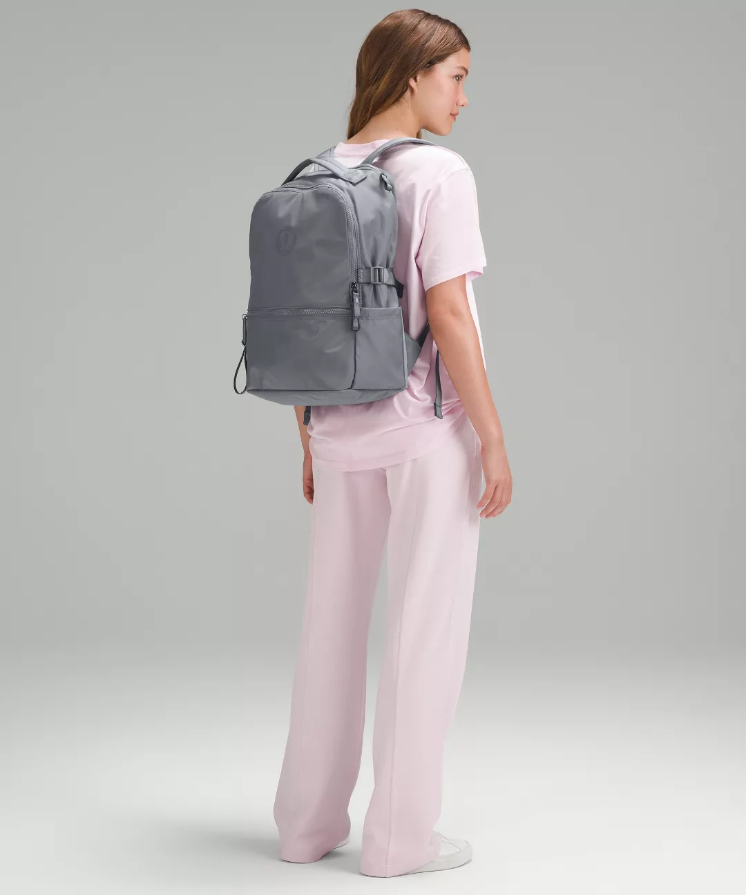 New Crew Backpack 22L *Logo