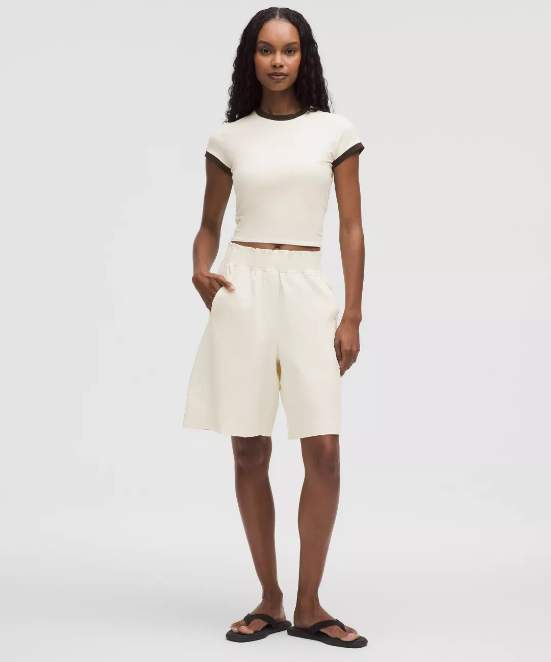 Stretch Woven Ruffle-Waist High-Rise Short 9"