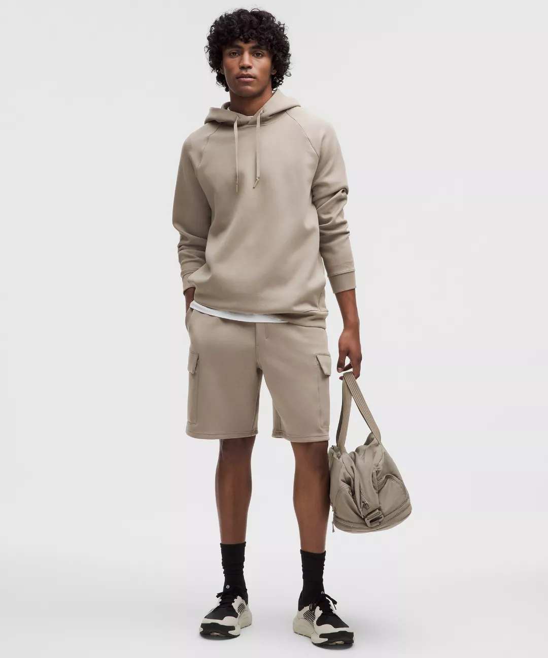 Smooth Spacer Cargo Short 9"