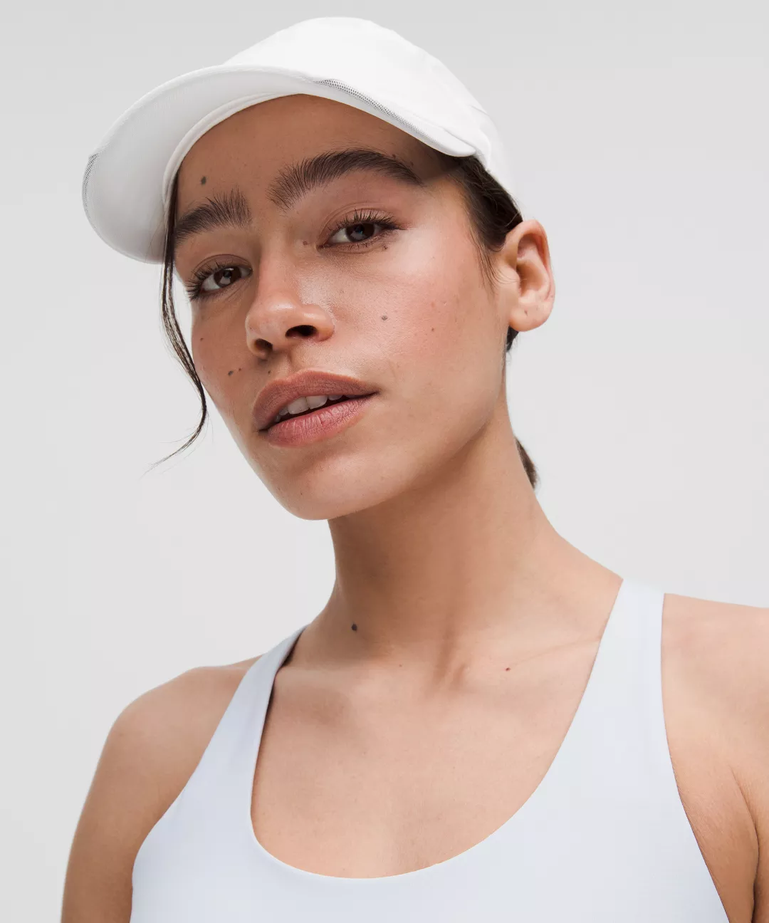 Lightweight Mesh Panel Running Hat